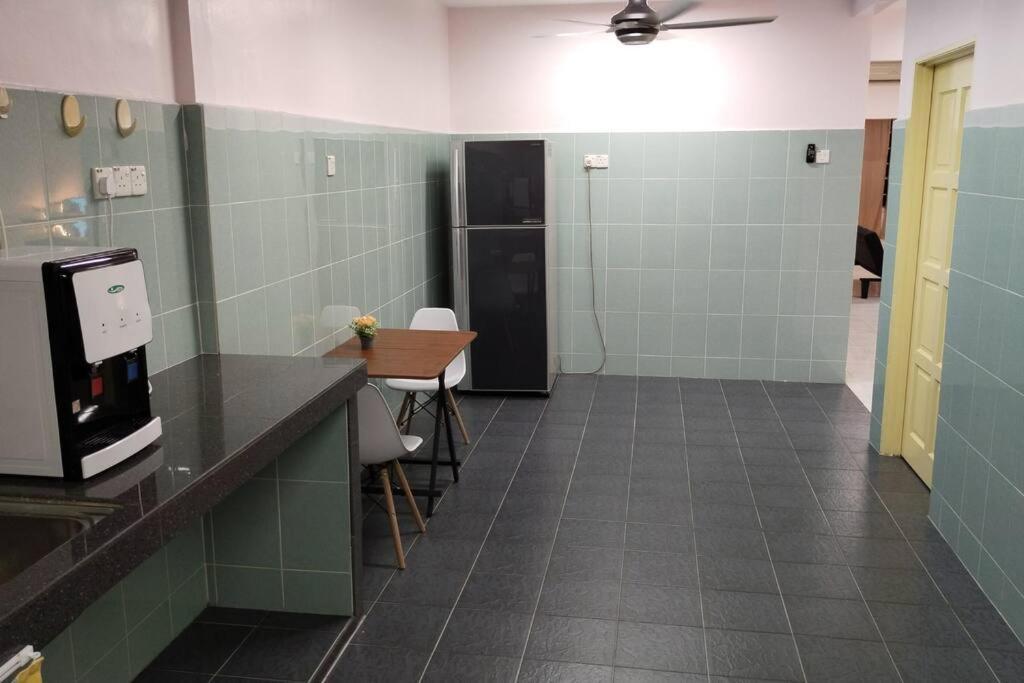 1122 Park S2 # U - 5 Bedroom Holiday home Seremban